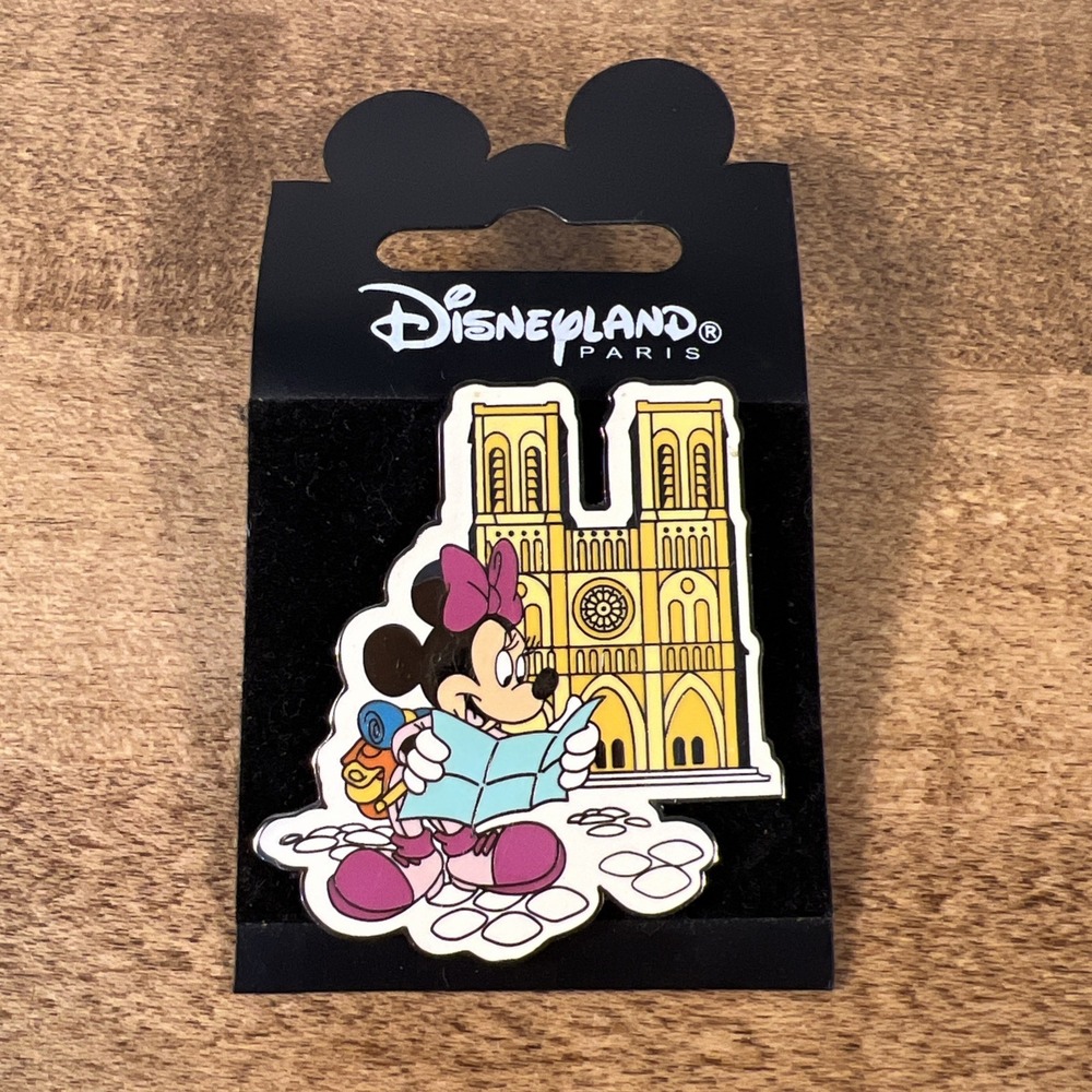 Disneyland Minnie Mouse In Paris Notre Dame Cathedral 2001 Landmark Series Pin